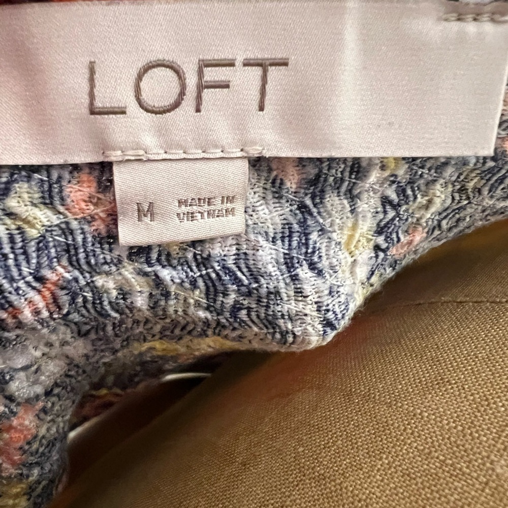 LOFT women’s puff sleeve floral long sleeve top medium - Picture 5 of 6